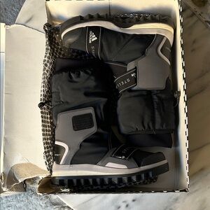 Stella McCartney Winter Boots - Black and White